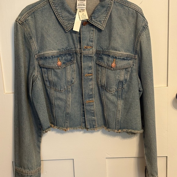 Victoria's Secret Jackets & Blazers - Victoria's Secret Blue Cropped Jean Jacket
